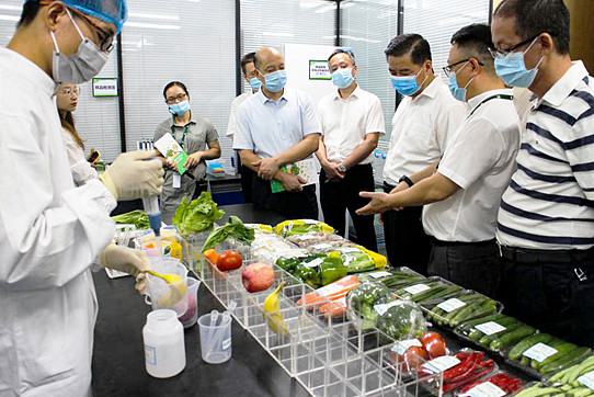 许昌市魏都区 “你点我检”：守护连锁餐饮食品安全防线！(图1)