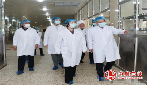 忻州市副市长武志英督导检查校园食品安全工作(图2)