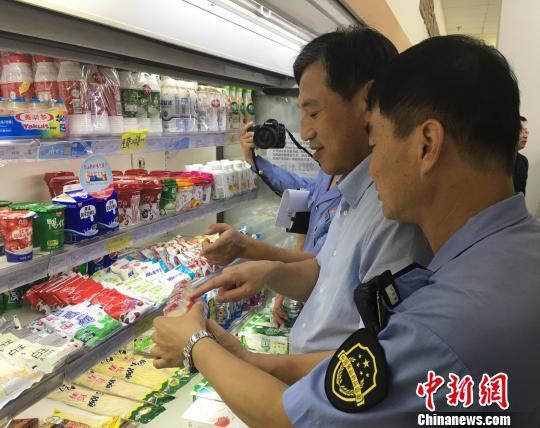 【春节食品快检不打烊】“你送我检” 守护群众舌尖上的“年味”(图1)