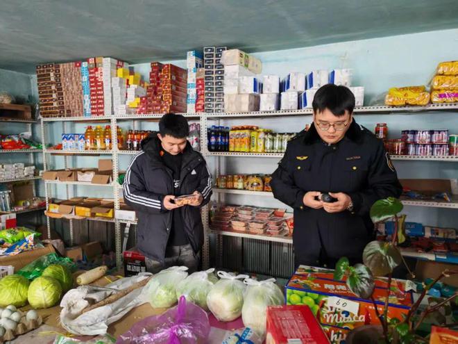 呼中区市场监督管理局组织开展食品安全专项联合检查(图2)