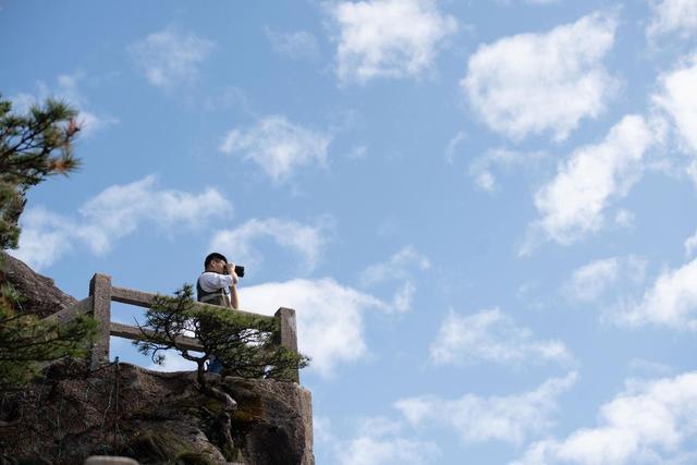 “双遗产”黄山：山峰“轮休” 美景常驻(图3)