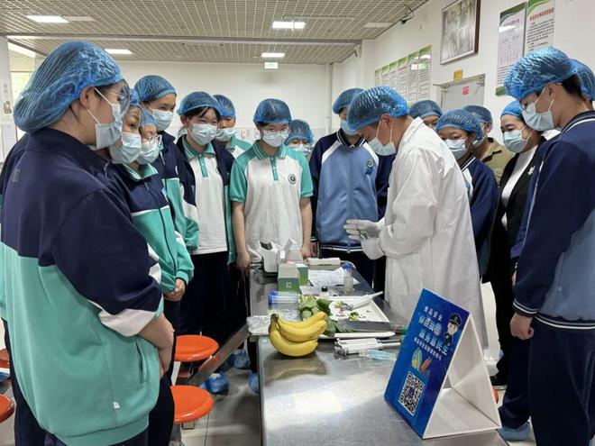 滨城区市场监管局开展你点我检食安护航进校园暨食品安全普法宣传活动(图4)
